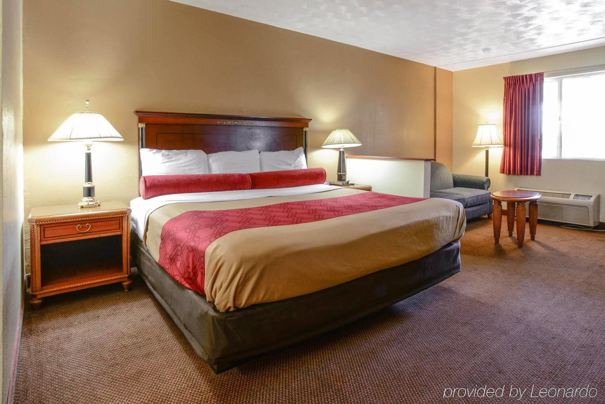 Econo Lodge Inn & Suites คาร์บอนเดล ภายนอก รูปภาพ