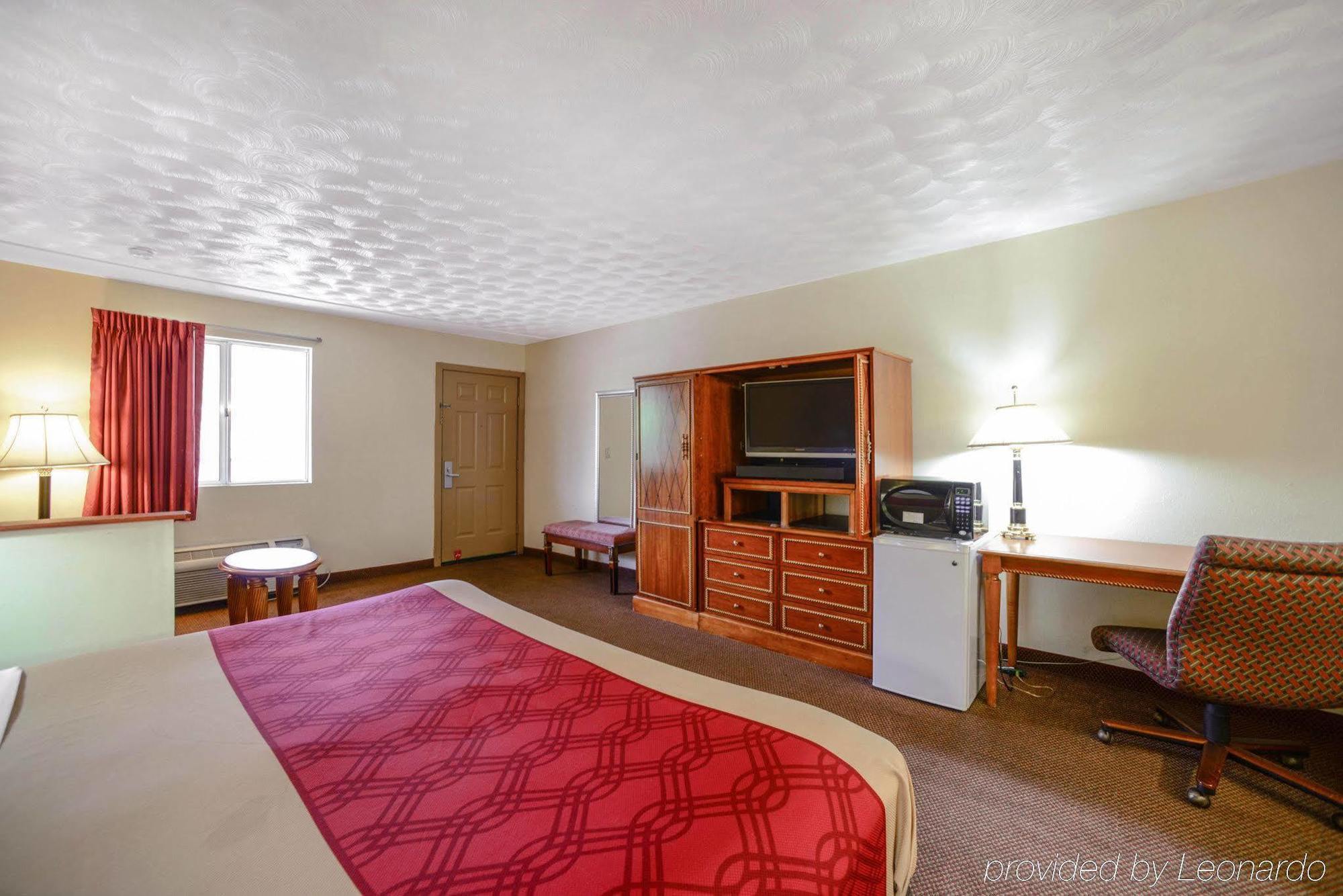 Econo Lodge Inn & Suites คาร์บอนเดล ภายนอก รูปภาพ