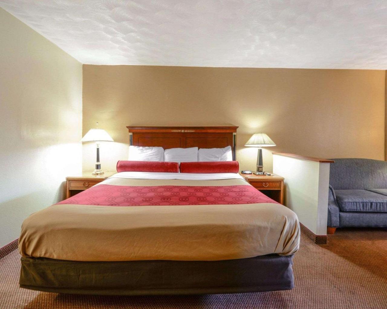 Econo Lodge Inn & Suites คาร์บอนเดล ภายนอก รูปภาพ